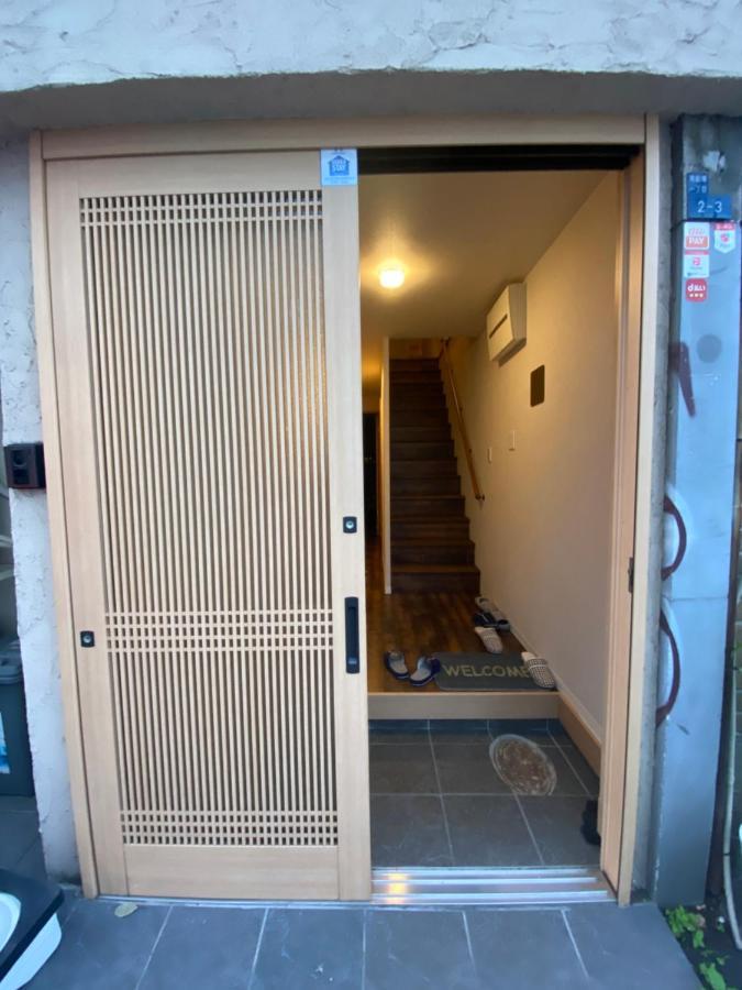ロッジ蔵123 心斎橋駅徒歩5分 新築一軒家貸切2階建て3Ldk 76M2 道頓堀徒歩8分 中央区南船場 أوساكا المظهر الخارجي الصورة